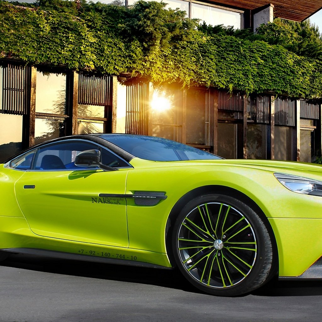 Обои aston martin vanquish разрешение 2560x1440 Загрузить