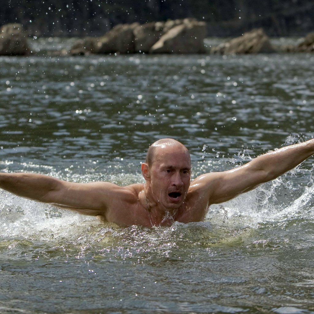 Обои вода, россия, руки, путин, президент, владимир, мимика, water, russia, hands, putin, president, vladimir, facial expressions разрешение 2560x1440 Загрузить