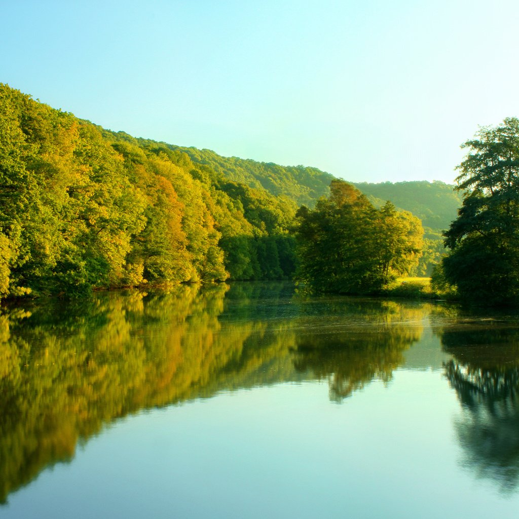 Обои небо, деревья, озеро, лес, отражение, осень, the sky, trees, lake, forest, reflection, autumn разрешение 2560x1920 Загрузить