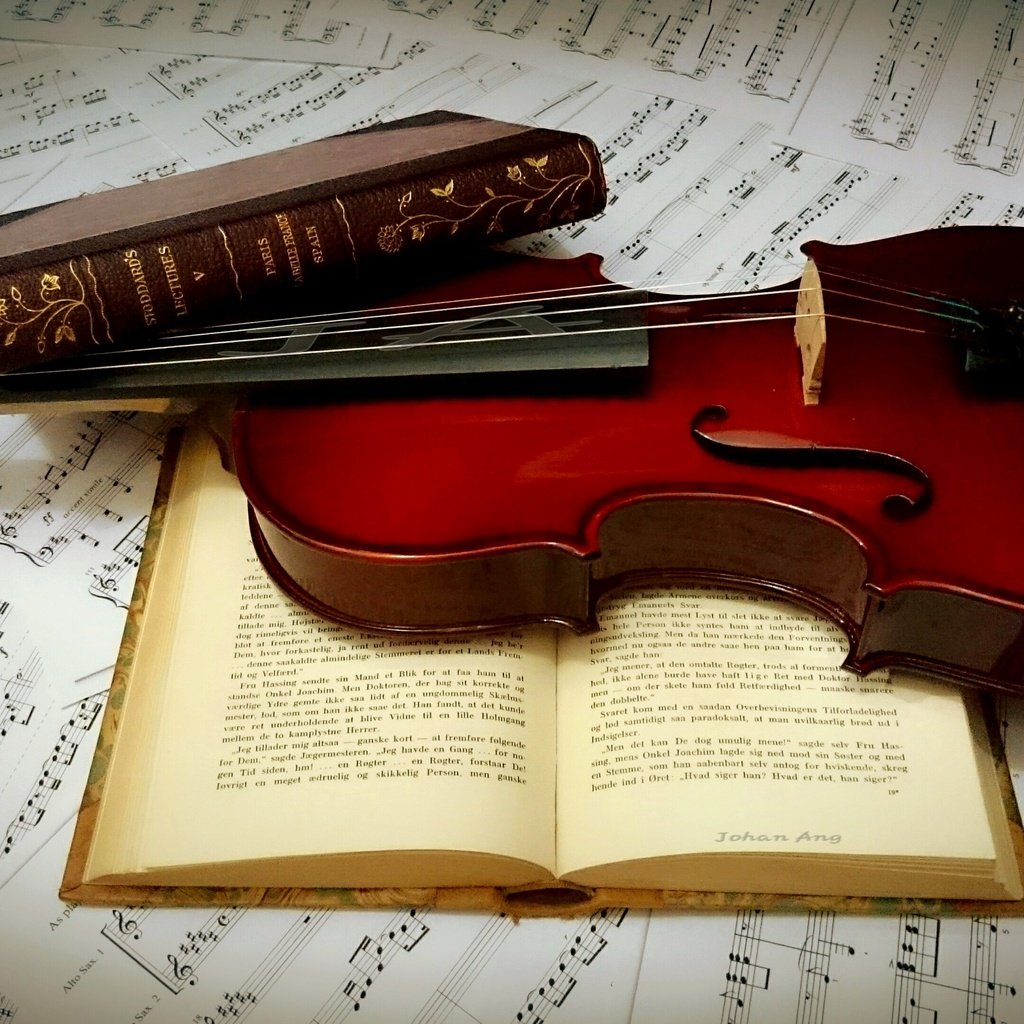 Обои ноты, скрипка, книги, notes, violin, books разрешение 3840x2160 Загрузить