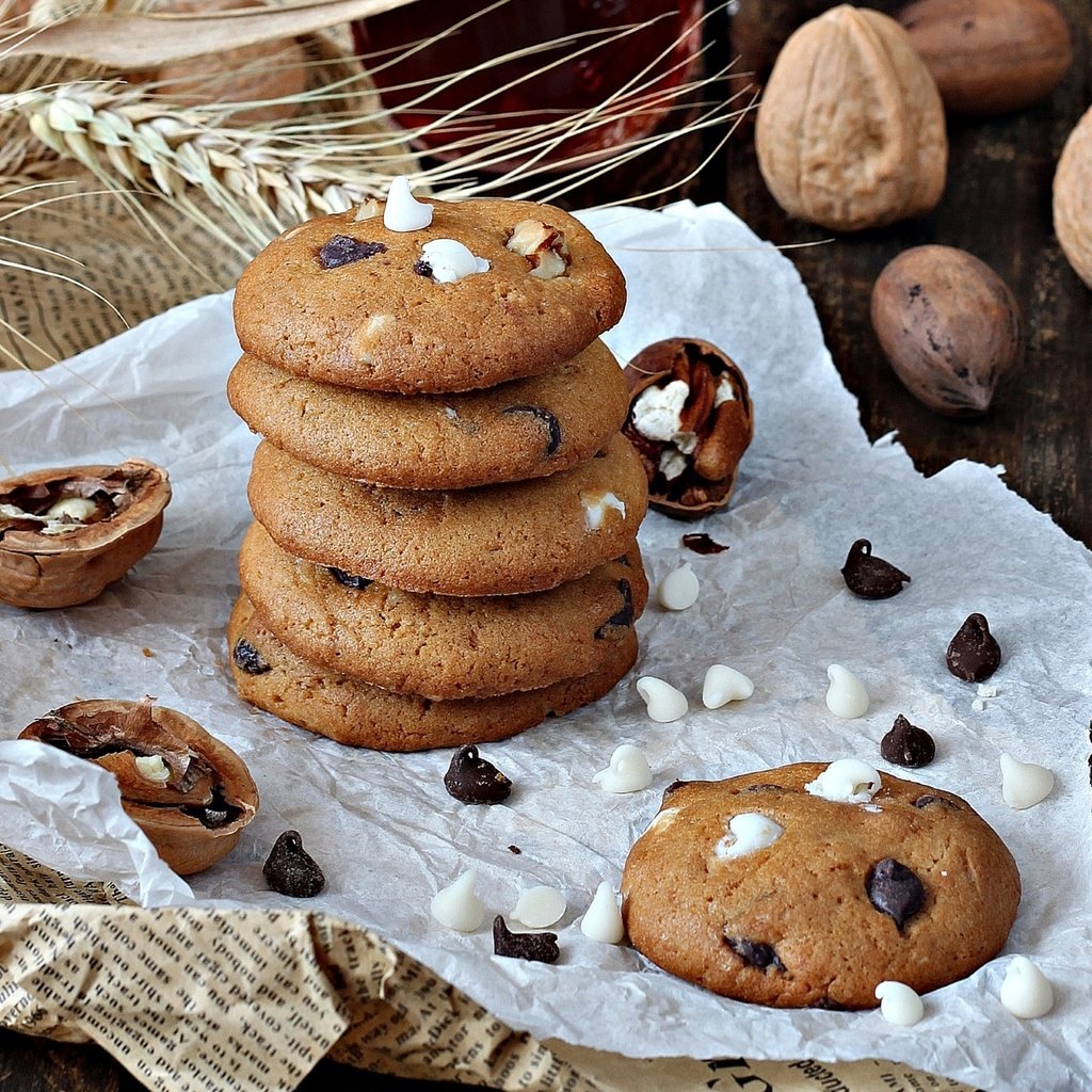 Обои орехи, печенье, выпечка, nuts, cookies, cakes разрешение 1920x1321 Загрузить