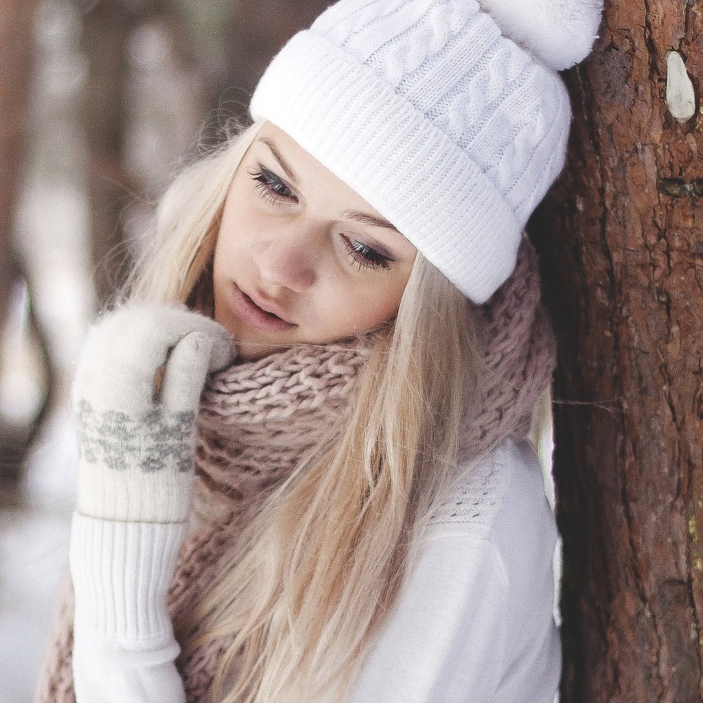 Обои зима, блондинка, шапка, шарф, winter, blonde, hat, scarf разрешение 2560x1600 Загрузить