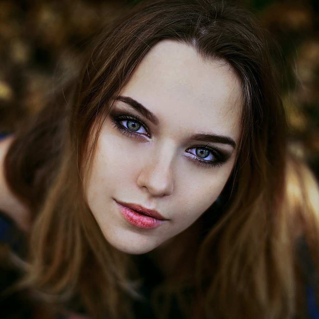 Обои глаза, девушка, портрет, взгляд, модель, волосы, лицо, eyes, girl, portrait, look, model, hair, face разрешение 2048x1363 Загрузить