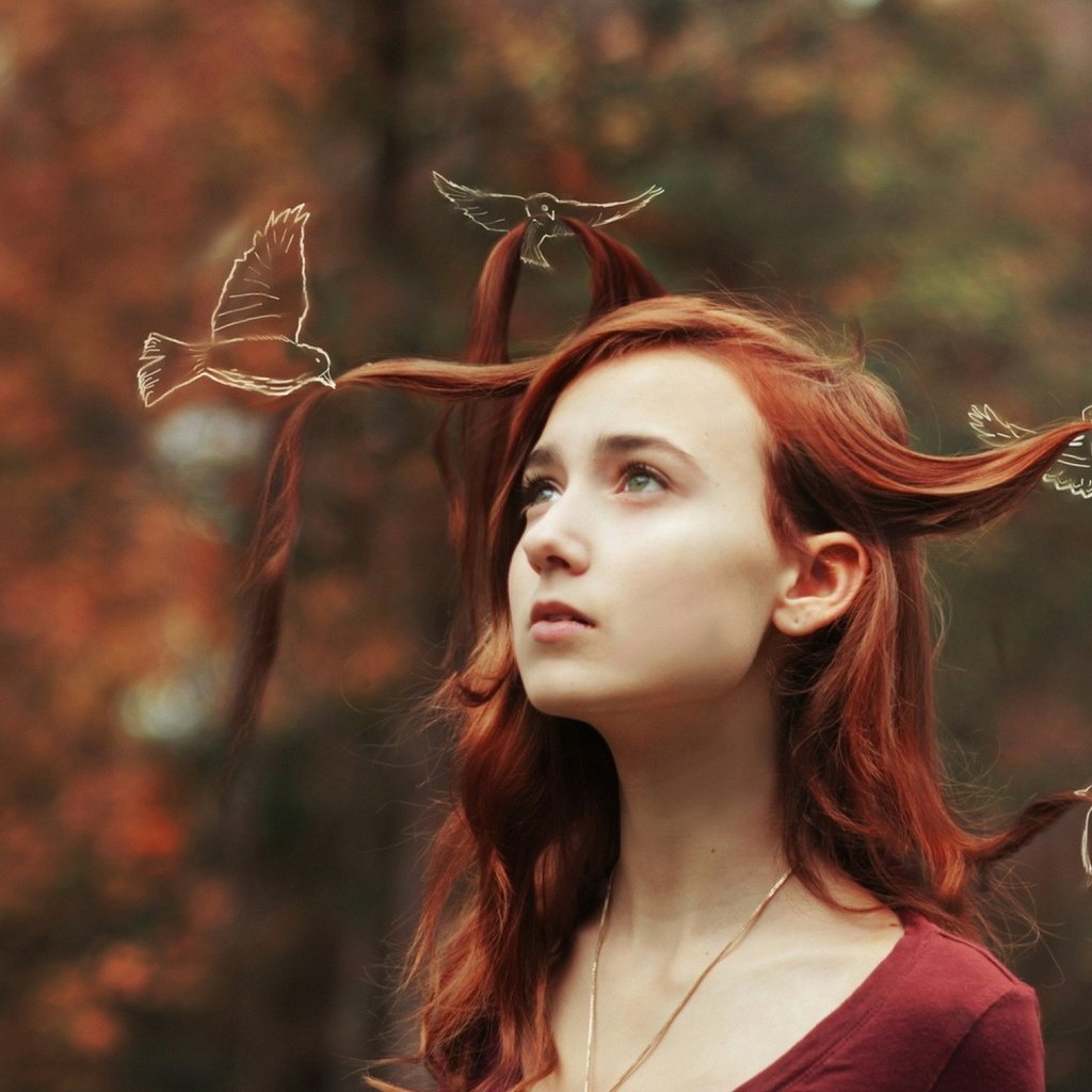 Обои лес, девушка, портрет, рыжая, птицы, волосы, forest, girl, portrait, red, birds, hair разрешение 1920x1200 Загрузить