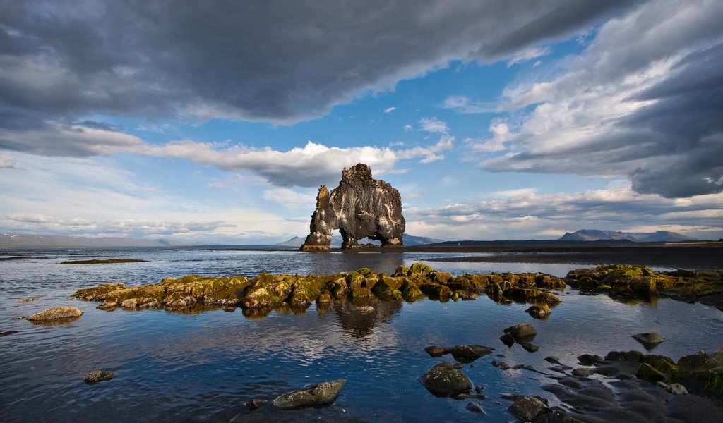 Обои камни, скала, горизонт, побережье, арки, stones, rock, horizon, coast, arch разрешение 3842x2497 Загрузить