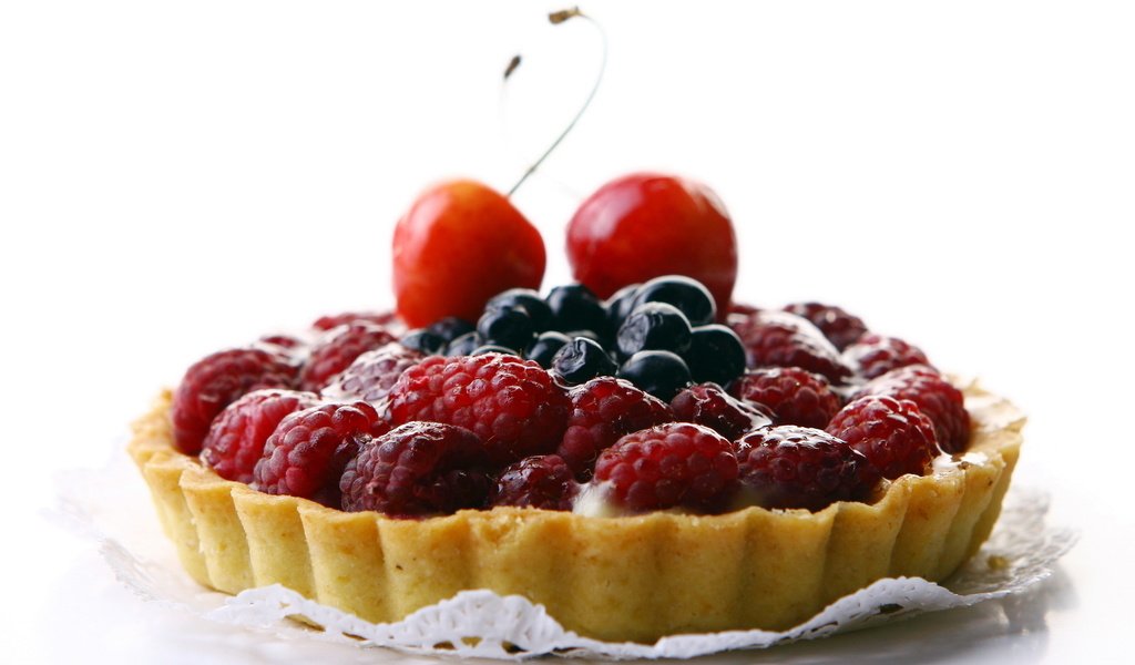 Обои малина, еда, ягоды, черника, сладкое, десерт, пирог, raspberry, food, berries, blueberries, sweet, dessert, pie разрешение 1920x1200 Загрузить