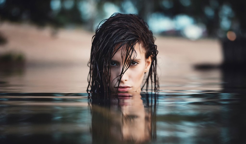 Обои вода, девушка, отражение, брюнетка, взгляд, лицо, clara, мартин кюн, water, girl, reflection, brunette, look, face, martin kuhn разрешение 1920x1280 Загрузить