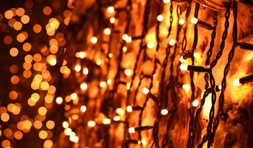 Обои свет, новый год, лампочки, огоньки, гирлянда, light, new year, light bulb, lights, garland разрешение 1920x1200 Загрузить