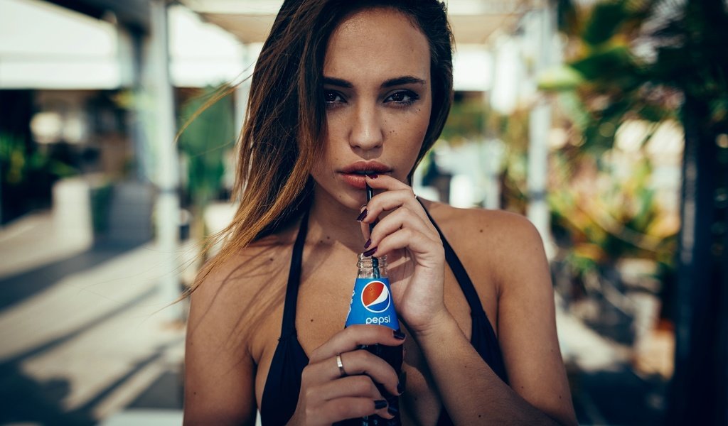 Обои девушка, взгляд, волосы, лицо, пепси, tysha, girl, look, hair, face, pepsi разрешение 4368x2912 Загрузить