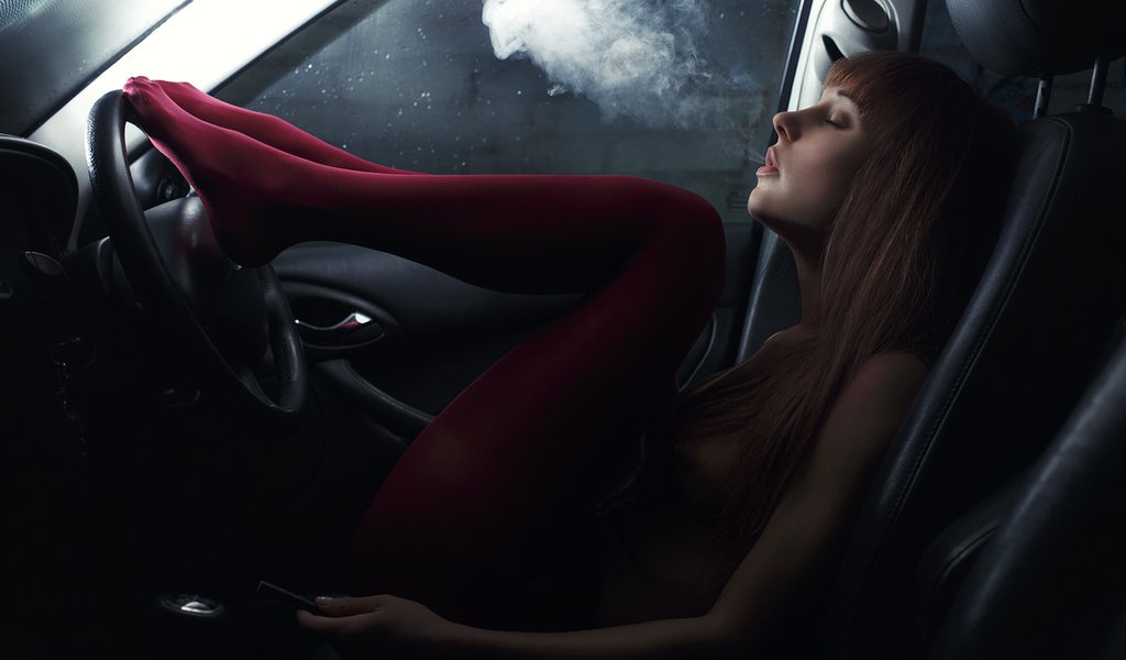 Обои девушка, ura pechen, дым, авто, профиль, курит, ножки, чулки, красотка, girl, smoke, auto, profile, smokes, legs, stockings, beauty разрешение 1920x1280 Загрузить