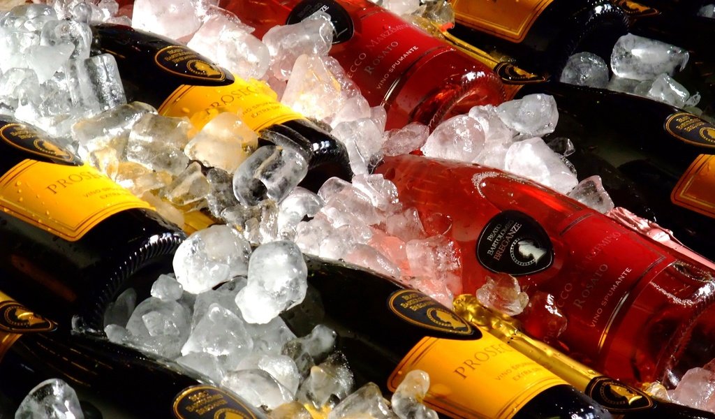 Обои лёд, вино, напитки, бутылки, ice, wine, drinks, bottle разрешение 1920x1200 Загрузить