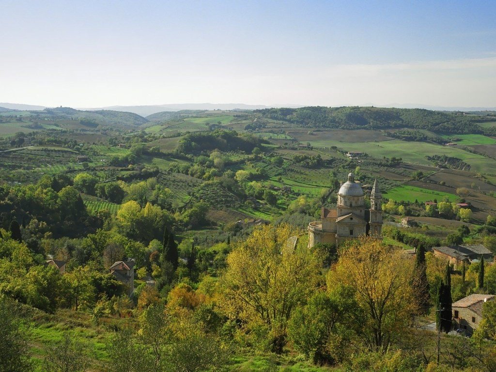 Обои холмы, деревня, церковь, hills, village, church разрешение 2560x1024 Загрузить