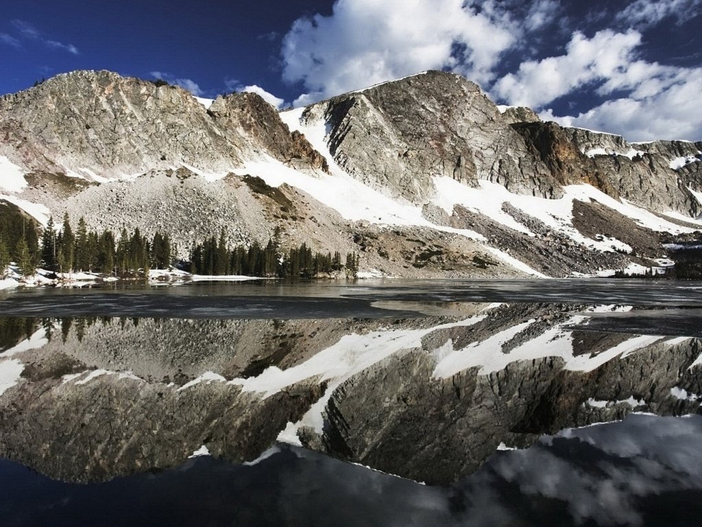 Обои озеро, горы, снег, отражение, поверхность, lake, mountains, snow, reflection, surface разрешение 1920x1080 Загрузить