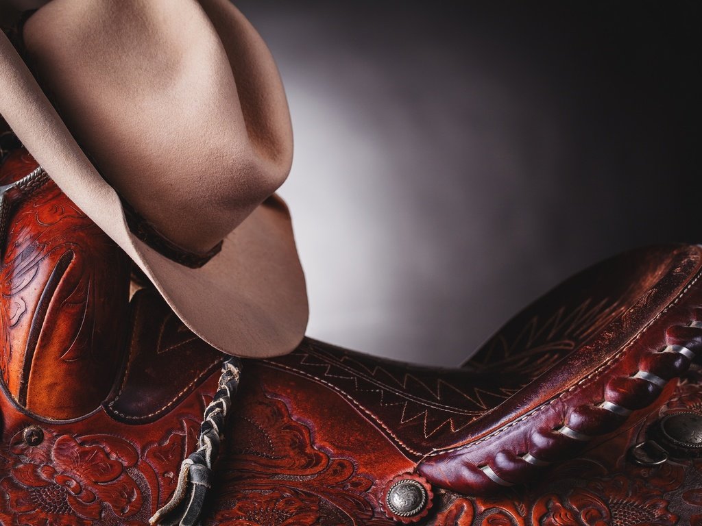 Обои стиль, макро, кожа, шляпа, вестерн, седло, style, macro, leather, hat, western, saddle разрешение 1920x1280 Загрузить