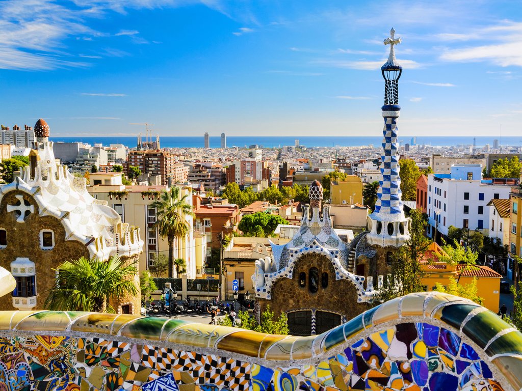 Обои город, испания, барселона, парк гуэль - гауди, the city, spain, barcelona, park güell - gaudí разрешение 2880x1800 Загрузить