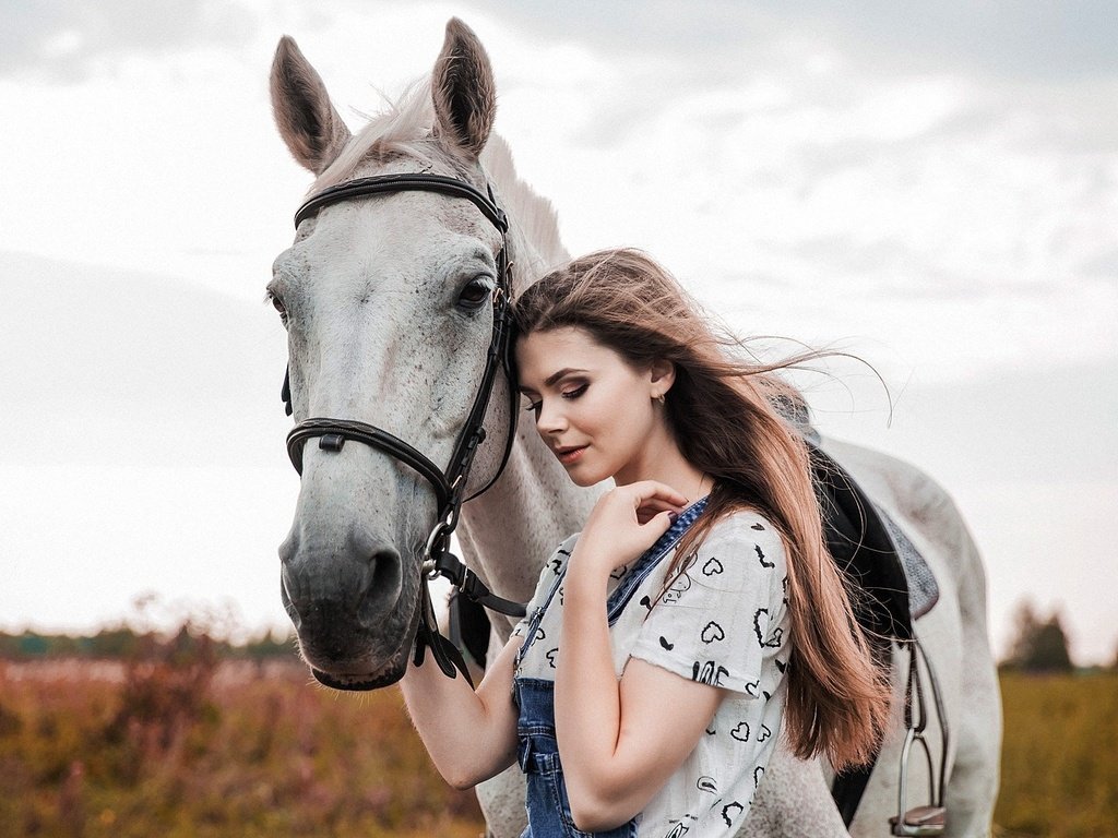 Обои лошадь, портрет, брюнетка, модель, волосы, лицо, дмитрий корнеев, horse, portrait, brunette, model, hair, face, dmitry korneev разрешение 1920x1080 Загрузить