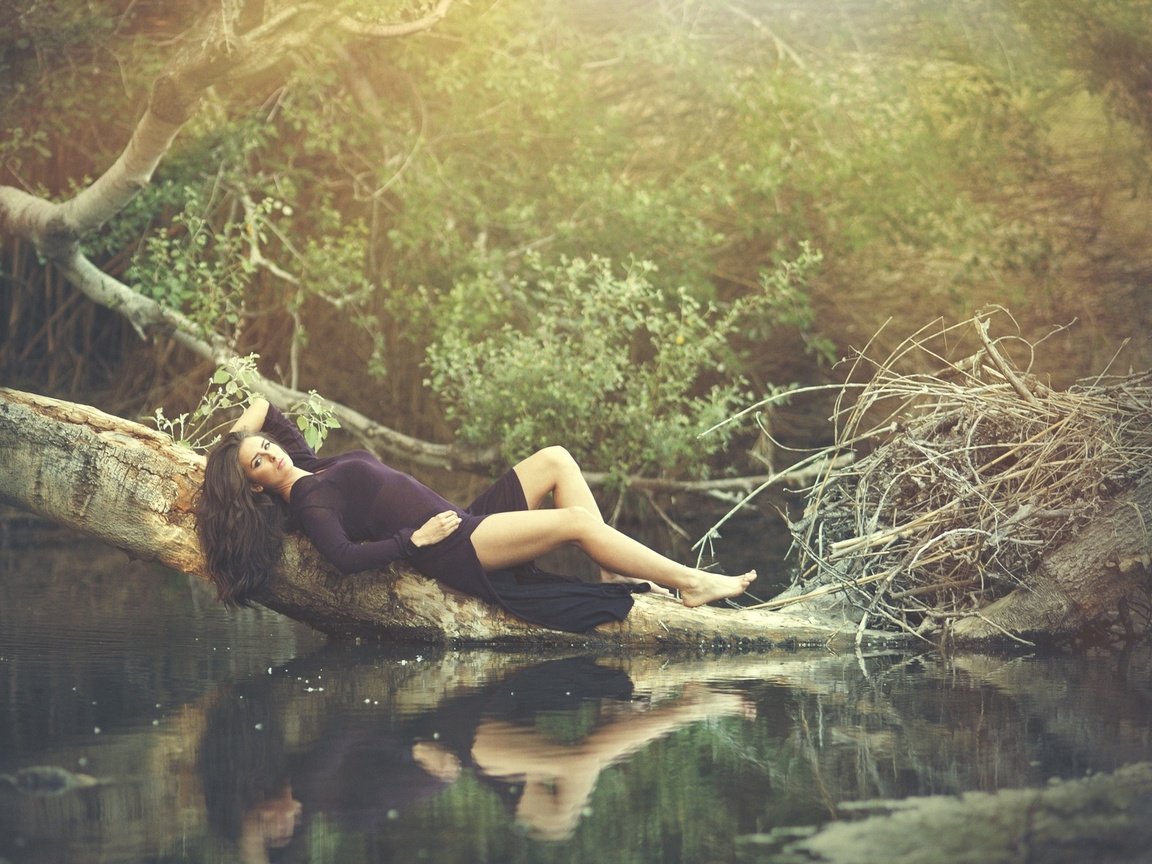 Обои вода, девушка, платье, модель, татьяна альварес, water, girl, dress, model, tatiana alvarez разрешение 2048x1314 Загрузить