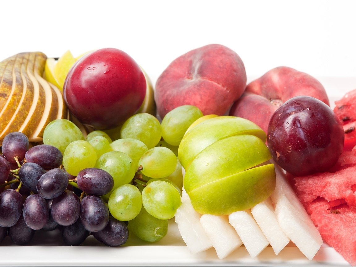 Обои виноград, фрукты, арбуз, яблоко, персик, груша, дыня, слива, grapes, fruit, watermelon, apple, peach, pear, melon, drain разрешение 2400x1535 Загрузить