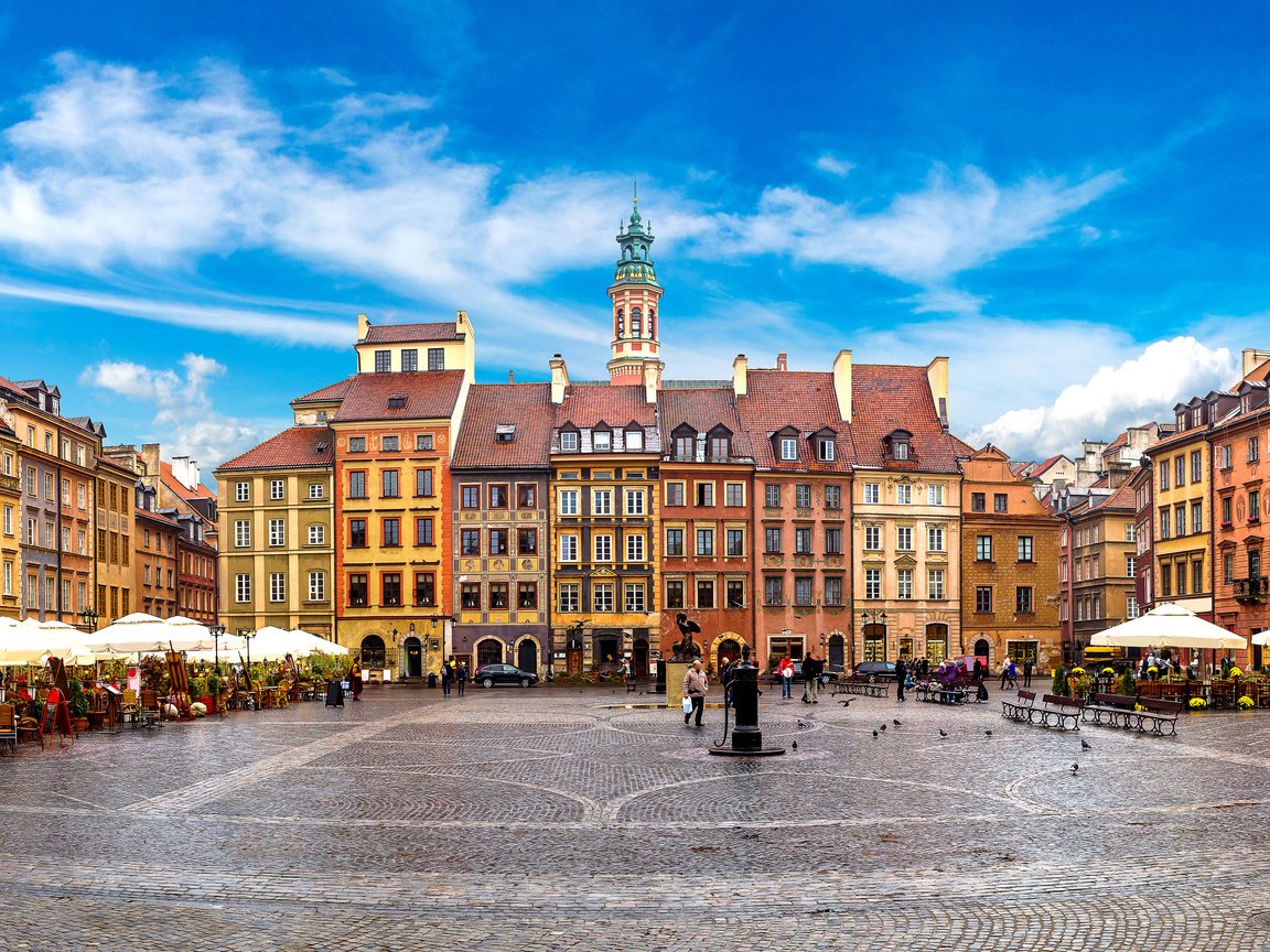 Обои кафе, город, улица, здания, площадь, польша, варшава, cafe, the city, street, building, area, poland, warsaw разрешение 3750x2270 Загрузить