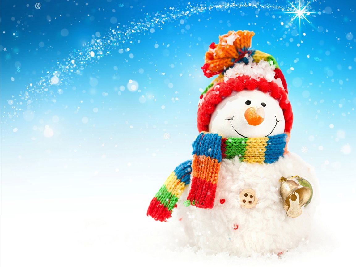 Обои снег, новый год, зима, снеговик, шапка, рождество, шарф, колокольчик, snow, new year, winter, snowman, hat, christmas, scarf, bell разрешение 5120x4189 Загрузить