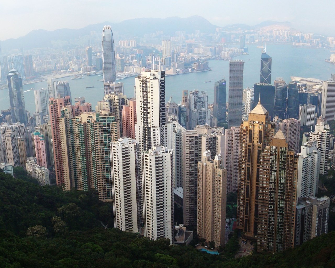 Обои вид, город, высота, гон-конг, view, the city, height, hong kong разрешение 2560x1600 Загрузить
