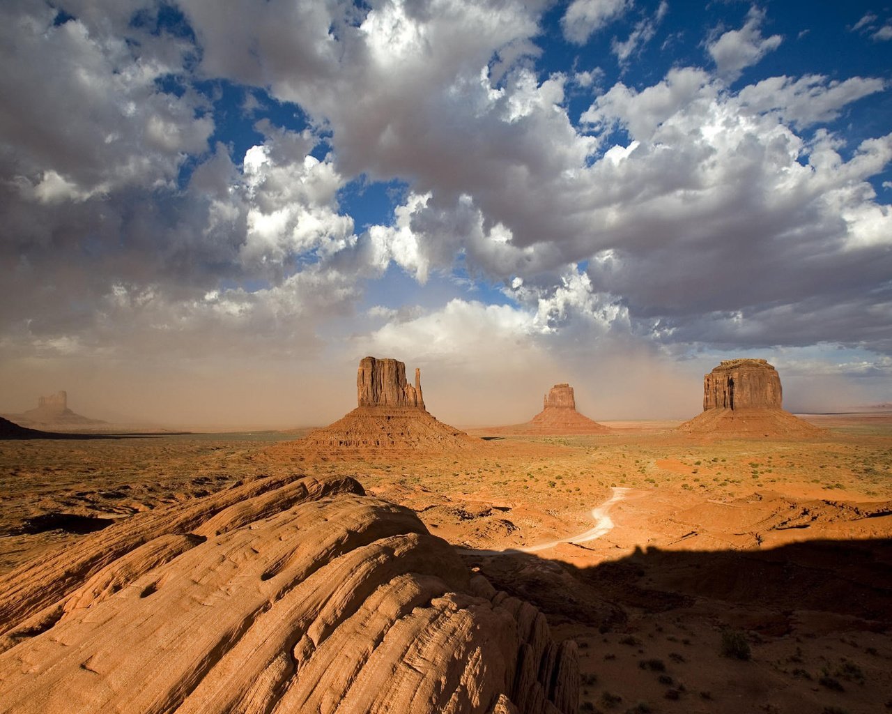 Обои небо, камни, пустыня, the sky, stones, desert разрешение 1920x1200 Загрузить
