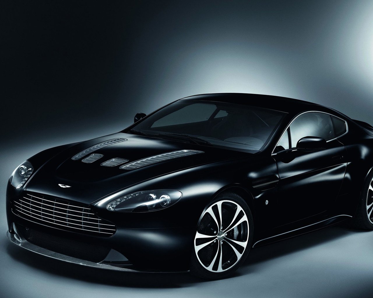 Обои астон мартин, vantage, aston martin разрешение 1920x1200 Загрузить