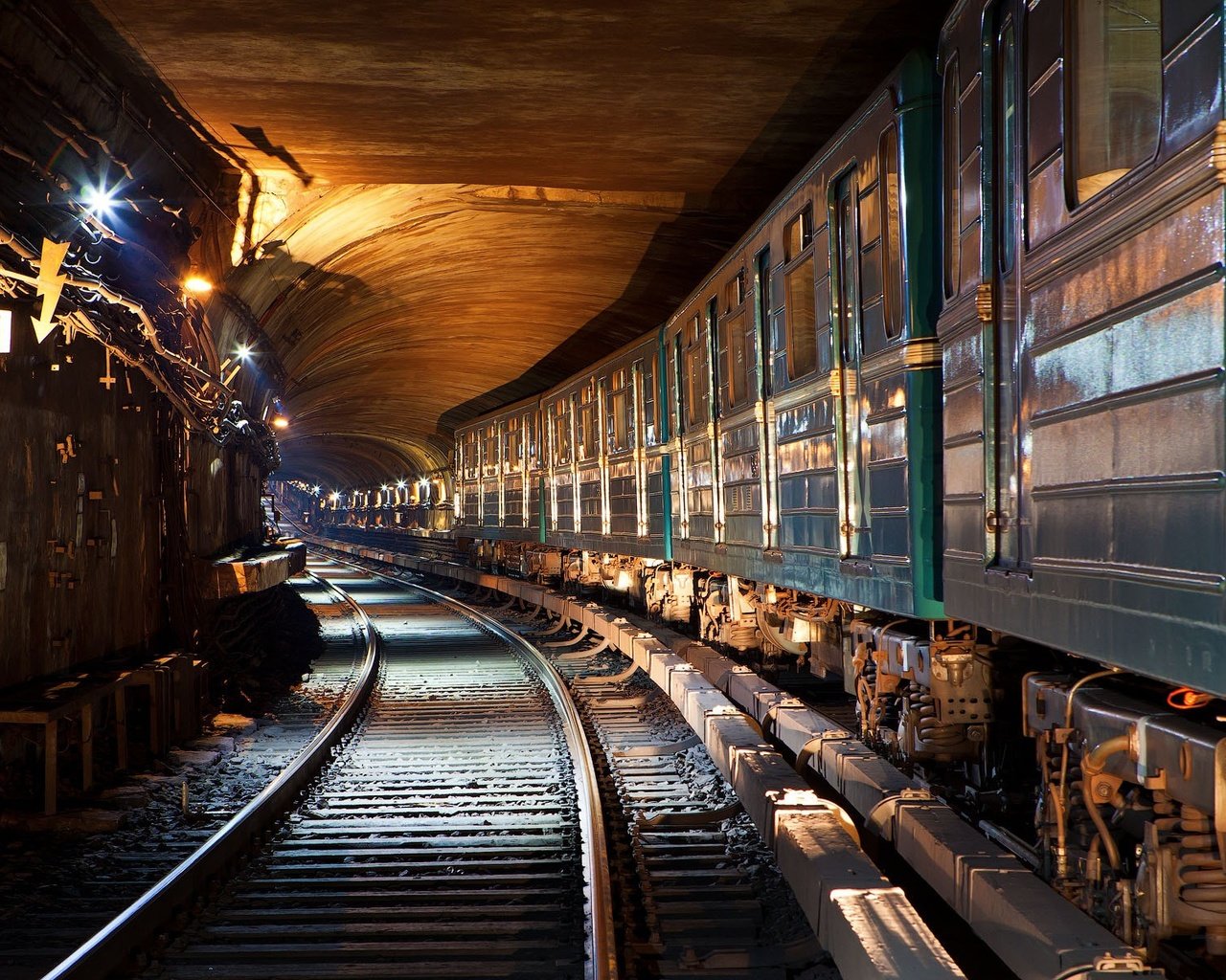 Обои тоннель метро, subway tunnel разрешение 1920x1200 Загрузить