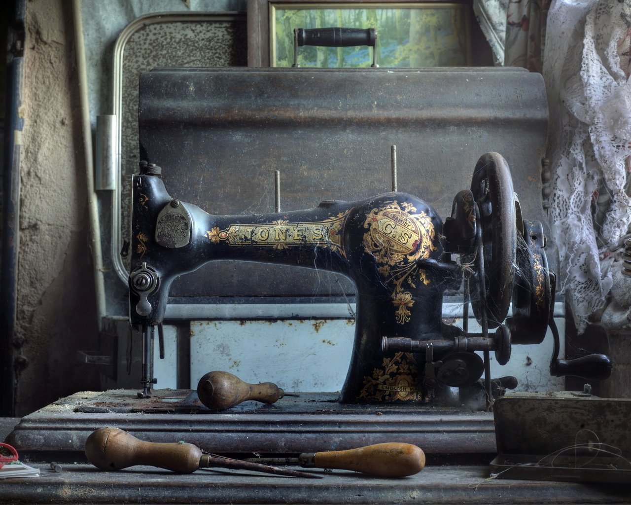 Обои фон, швейная машина, старьё, background, sewing machine, junk разрешение 2048x1363 Загрузить