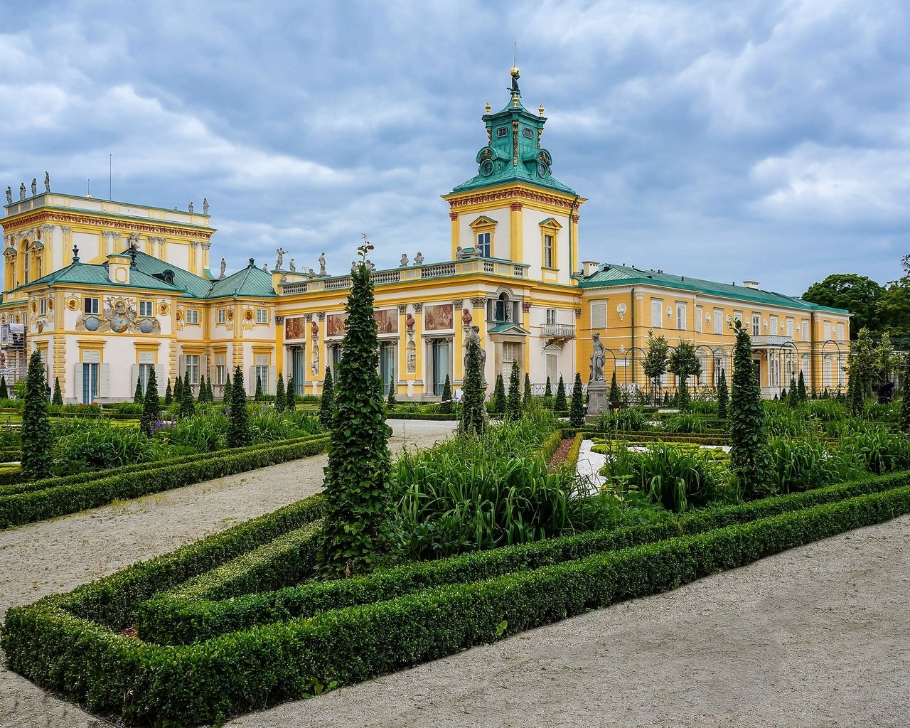 Обои сад, дворец, варшава, garden, palace, warsaw разрешение 2048x1361 Загрузить