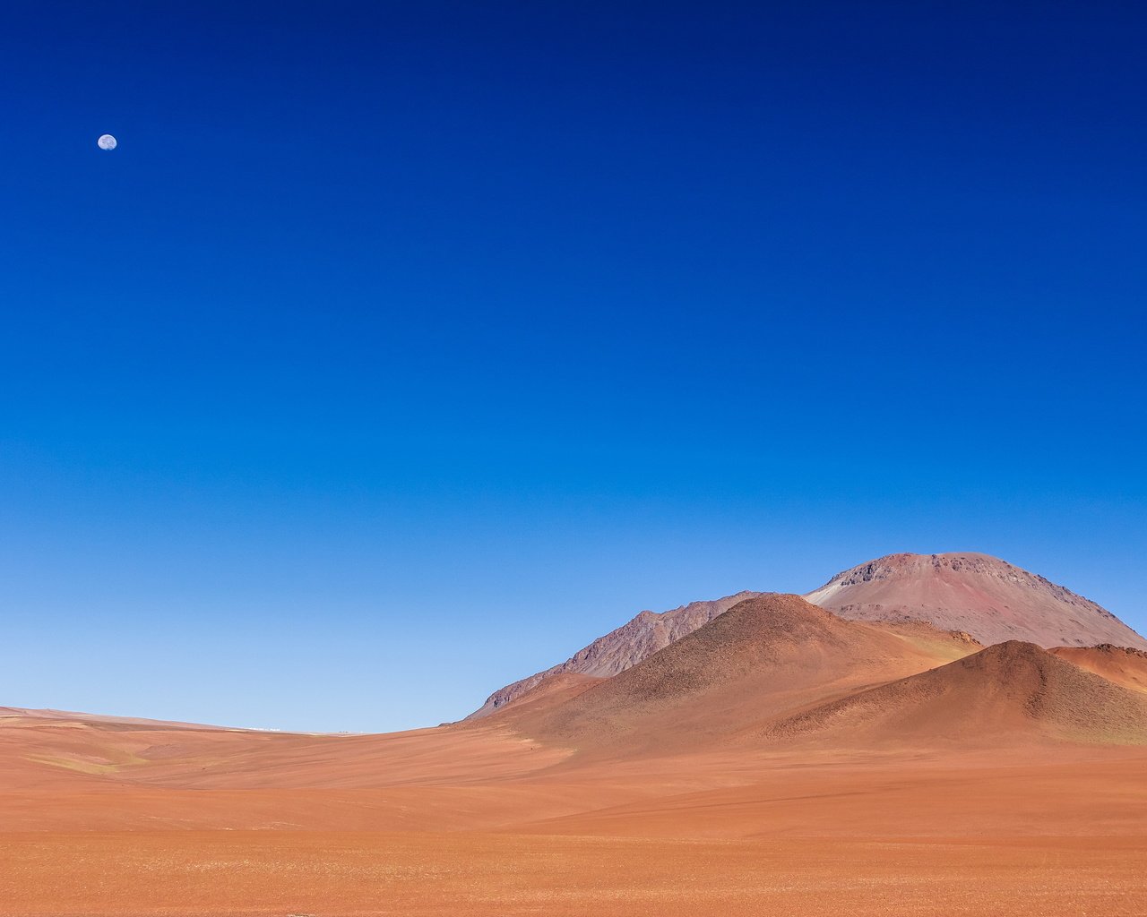 Обои небо, пейзаж, песок, пустыня, луна, the sky, landscape, sand, desert, the moon разрешение 3000x2000 Загрузить