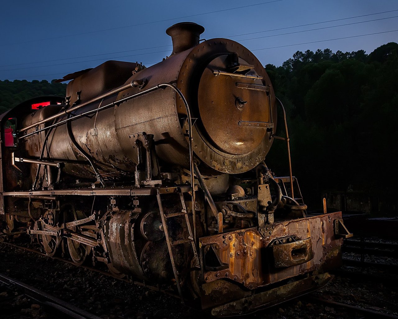 Обои ночь, железная дорога, старый, паровоз, night, railroad, old, the engine разрешение 2112x1188 Загрузить