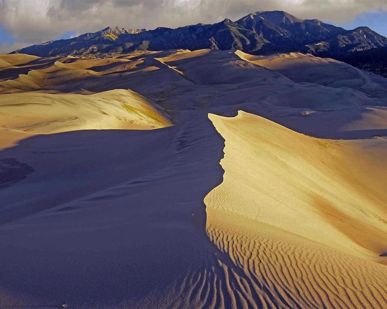 Обои горы, пустыня, сша, колорадо, great sand dunes national park, mountains, desert, usa, colorado разрешение 1920x1080 Загрузить