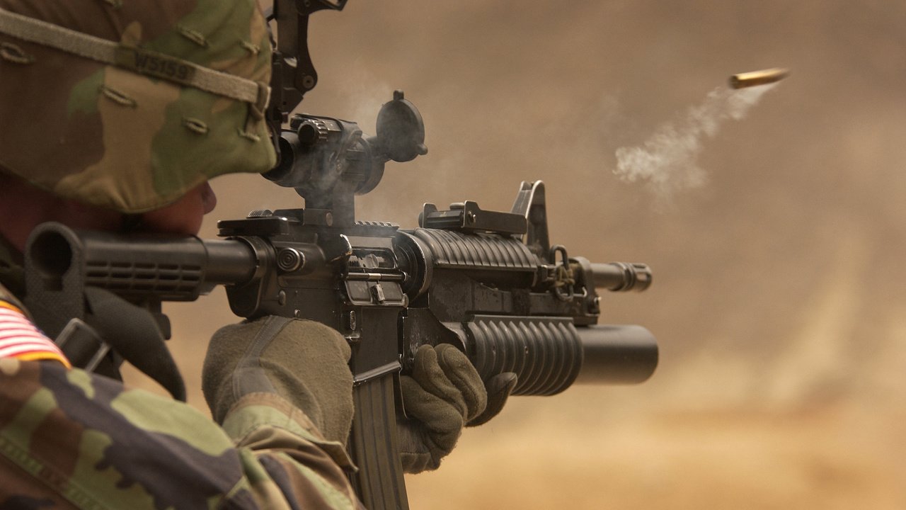 Обои солдат, гильза, m4a1 с подствольником, soldiers, sleeve, m4a1 with grenade launcher разрешение 2560x1600 Загрузить