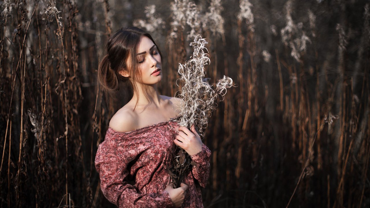 Обои природа, девушка, платье, модель, волосы, лицо, nature, girl, dress, model, hair, face разрешение 2048x1365 Загрузить