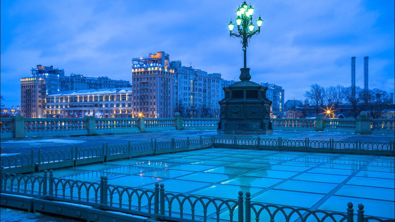 Обои москва, россия, набережная, юрий дегтярёв, moscow, russia, promenade, yuri degtyarev разрешение 2504x1567 Загрузить