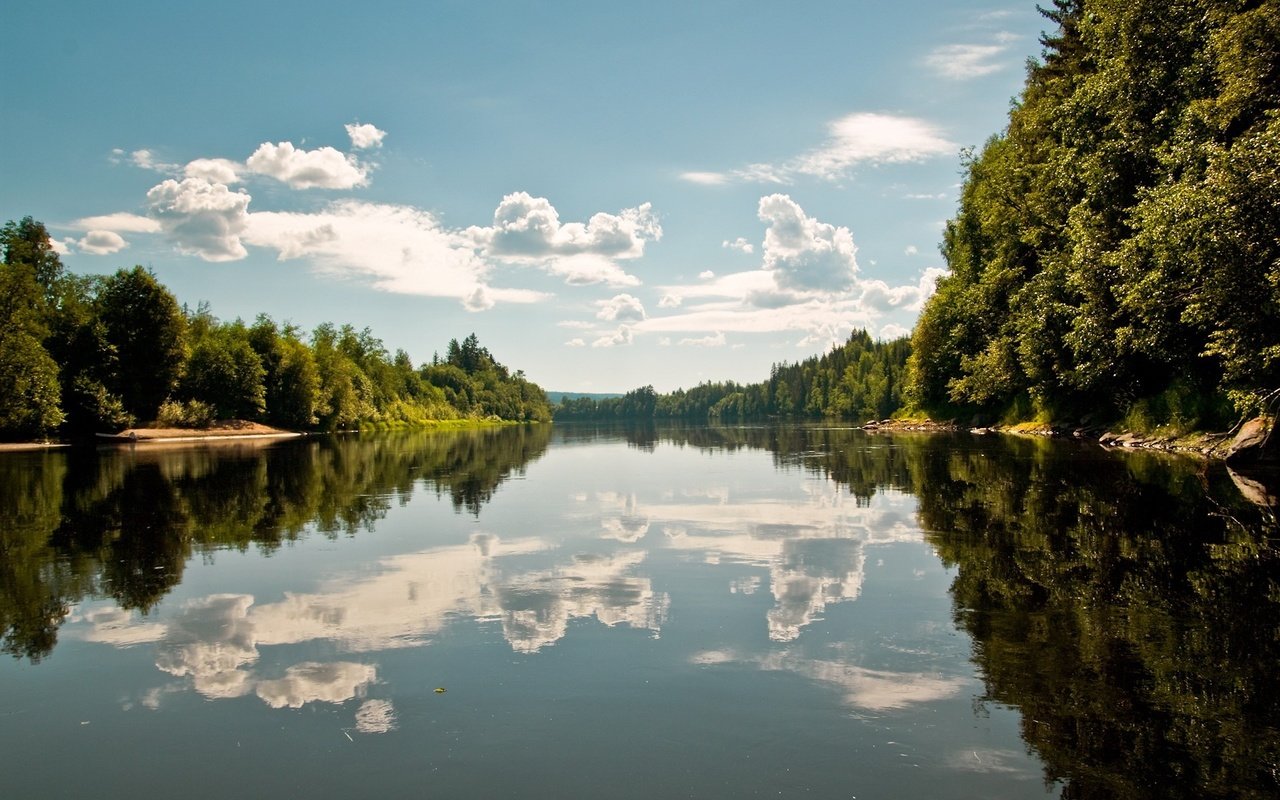 Обои облака, река, отражение, clouds, river, reflection разрешение 1920x1200 Загрузить