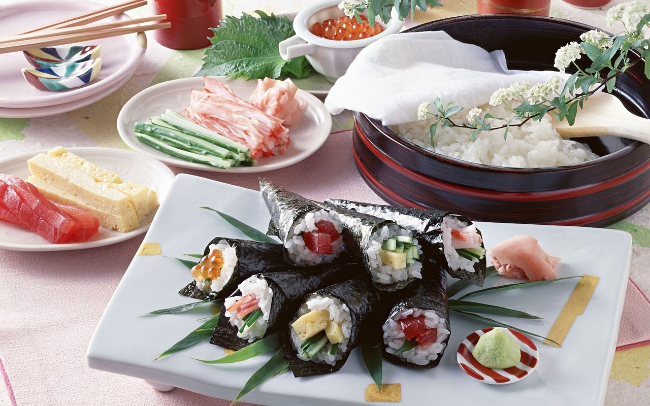 Обои икра, японская еда, рис, блюдо, васаби, caviar, japanese food, figure, dish, wasabi разрешение 1920x1440 Загрузить