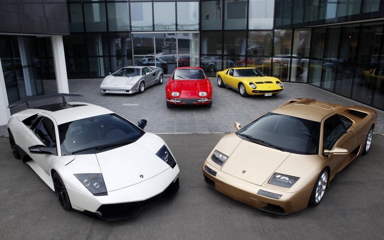 Обои ламборгини, murcielago, countach, 350 gt, miura, диабло, lamborghini, diablo разрешение 2048x1536 Загрузить