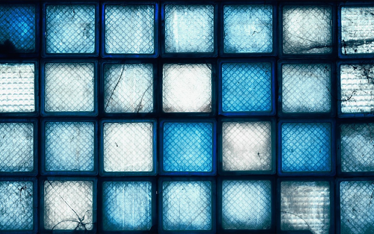 Обои квадраты, стекло, расцветка, голубая, стеклянные кирпичи, squares, glass, colors, blue, glass bricks разрешение 1920x1080 Загрузить