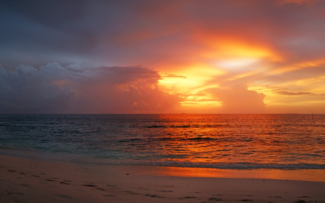 Обои небо, облака, закат, море, пляж, горизонт, 13, the sky, clouds, sunset, sea, beach, horizon разрешение 6356x2976 Загрузить