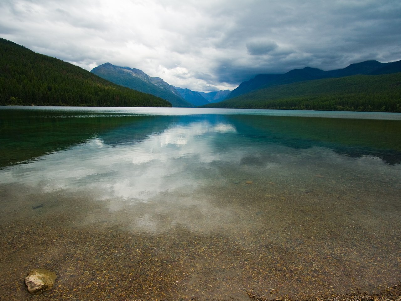 Обои вода, озеро, горы, water, lake, mountains разрешение 2560x1600 Загрузить