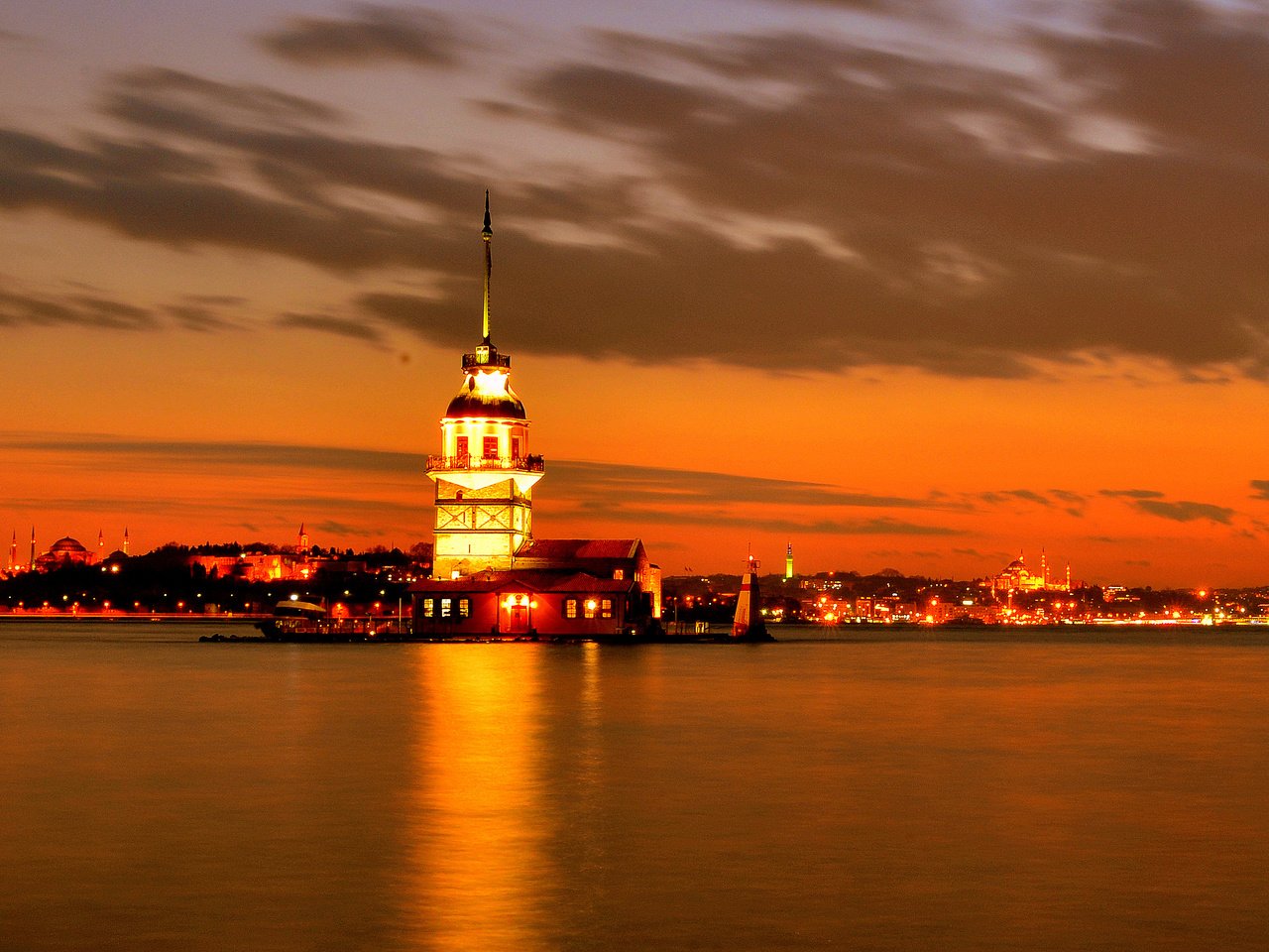 Обои закат, стамбул, девичья башня, maiden's tower, the maiden's tower, bosphorus, sunset, istanbul, maiden tower разрешение 3359x2092 Загрузить