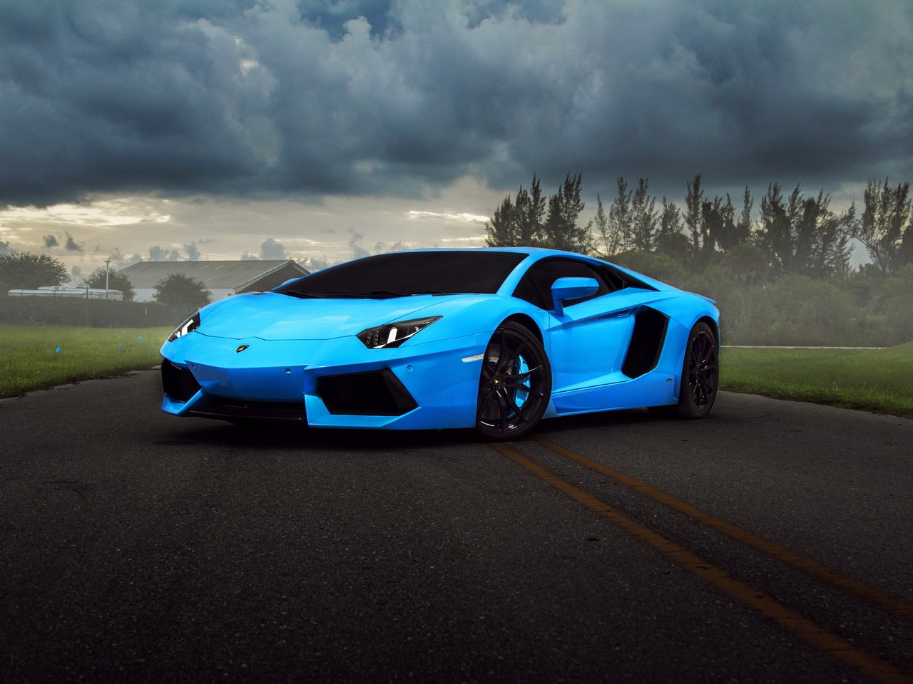 Обои синий, улица, ламборджини авентадор, blue, street, lamborghini aventador разрешение 5000x3125 Загрузить