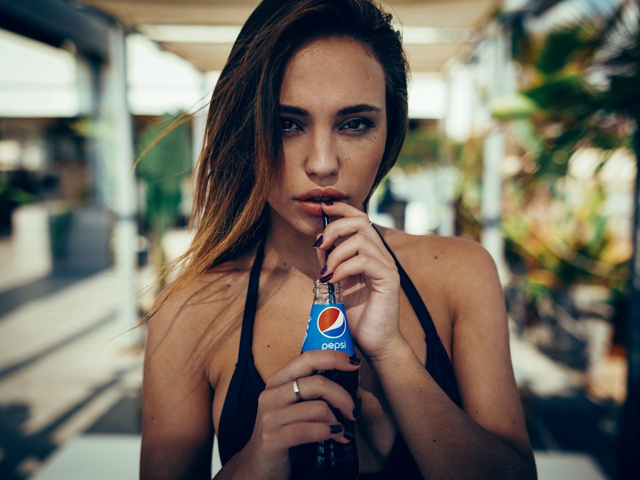 Обои девушка, взгляд, волосы, лицо, пепси, tysha, girl, look, hair, face, pepsi разрешение 4368x2912 Загрузить