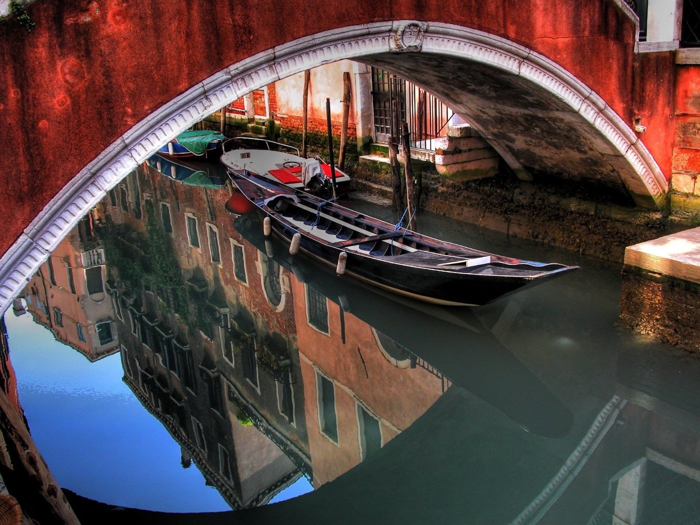 Обои вода, отражение, мост, лодка, арка, water, reflection, bridge, boat, arch разрешение 1920x1440 Загрузить