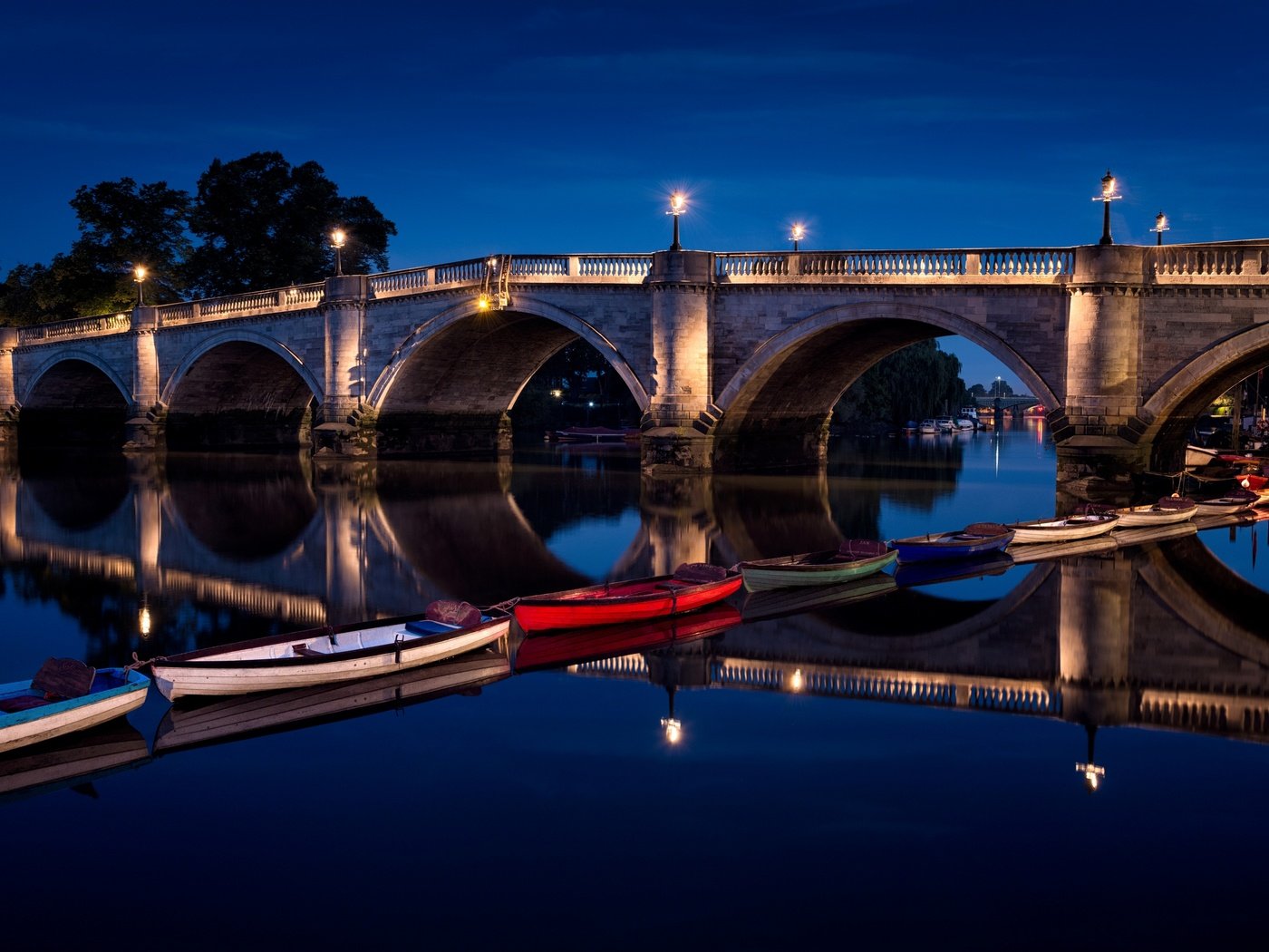 Обои ночь, огни, великобритания, лондон, richmond bridge, night, lights, uk, london разрешение 2880x1922 Загрузить