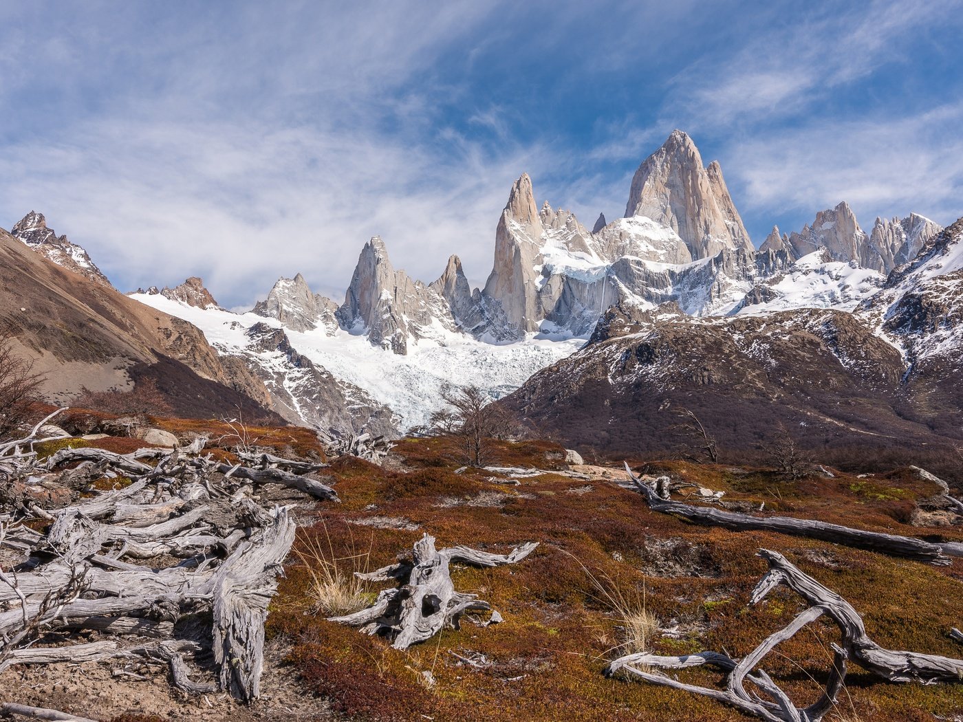 Обои горы, снег, йосемитский национальный парк, monte fitz roy, mountains, snow, yosemite national park разрешение 3840x2400 Загрузить