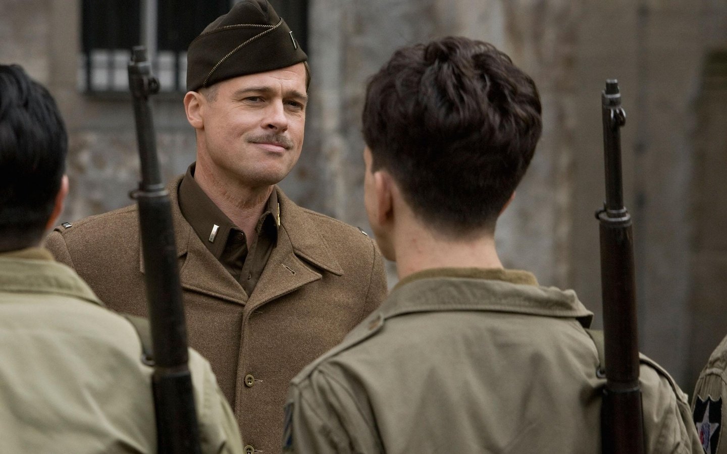 Обои inglourious, baster, бесславные ублюдки, inglourious basterds разрешение 2480x1640 Загрузить