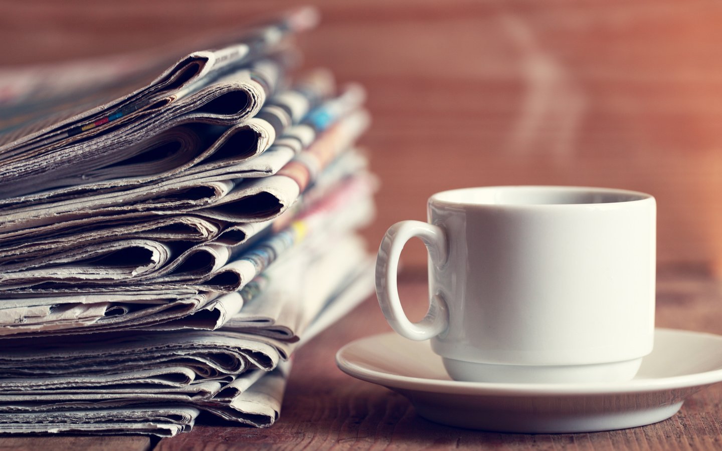 Обои кофе, кружка, газеты, новости, savushkin, coffee, mug, newspapers, news разрешение 3840x2400 Загрузить